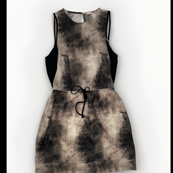 Forever 21 Dresses & Skirts - Forever21 Contemporary Black & Cream Tie Dye/Ombre Sleeveless Dress Size Small